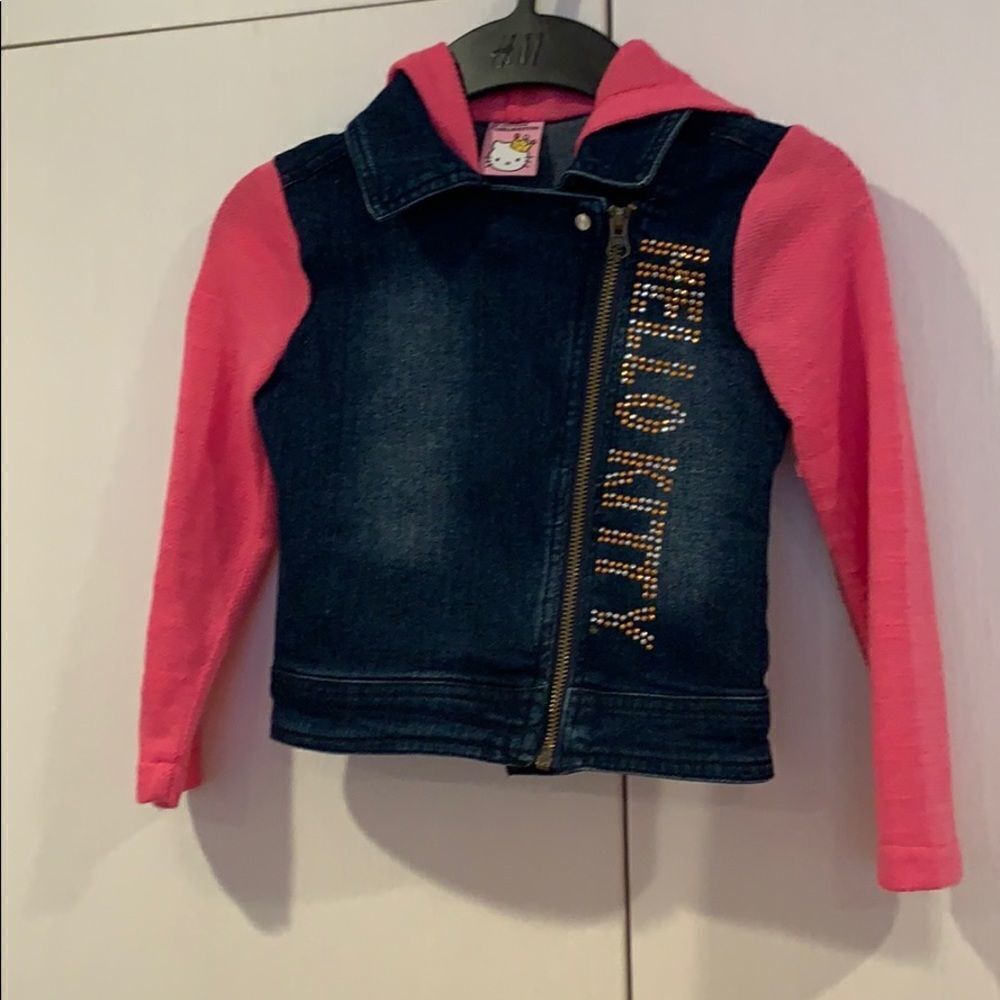 💕1 hr sale💕Hello Kitty jean jacket